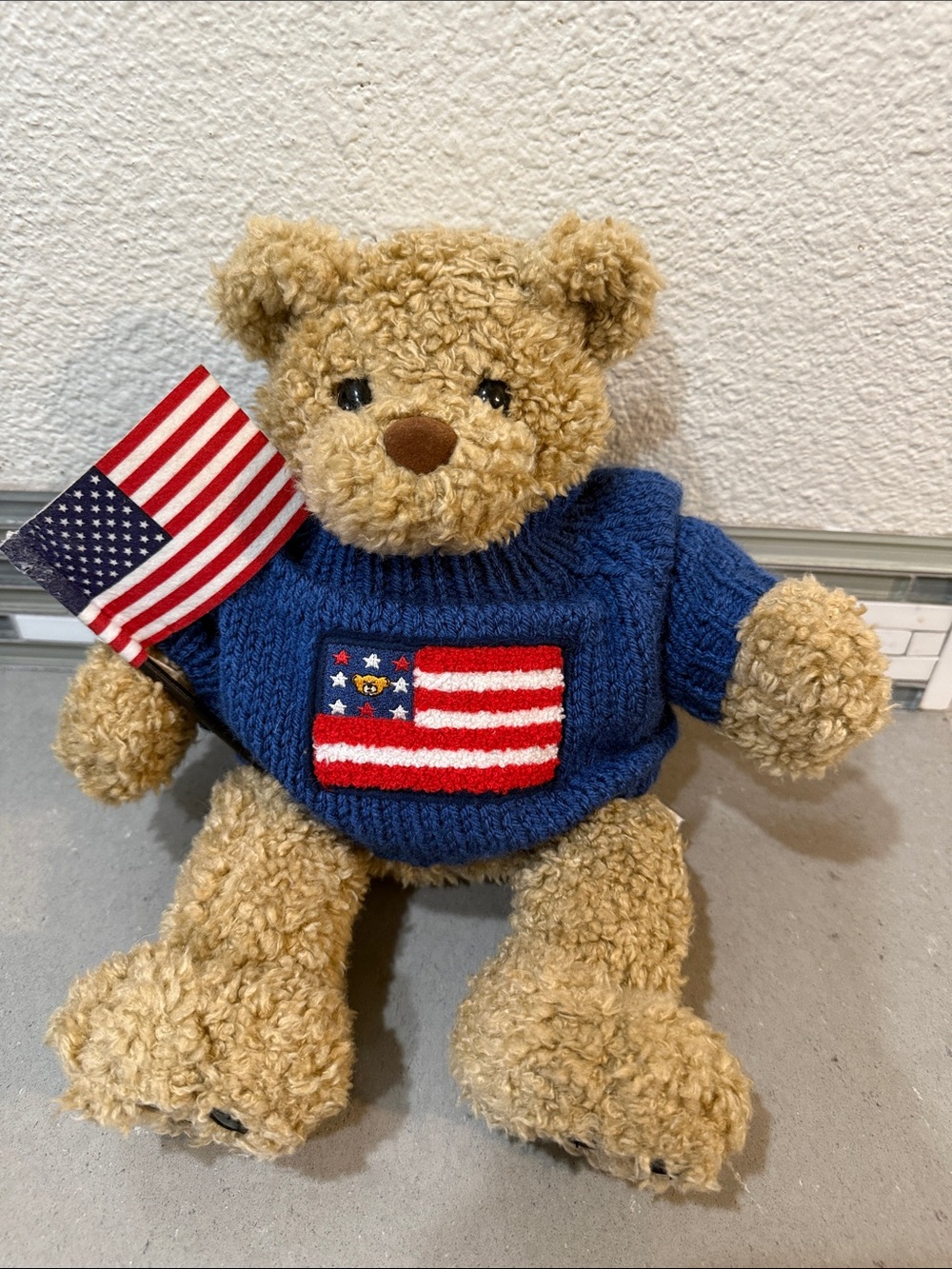 Build-A-Bear Tan Teddy with American Flag Blue Knit Sweater and Flag Vintage ‘97